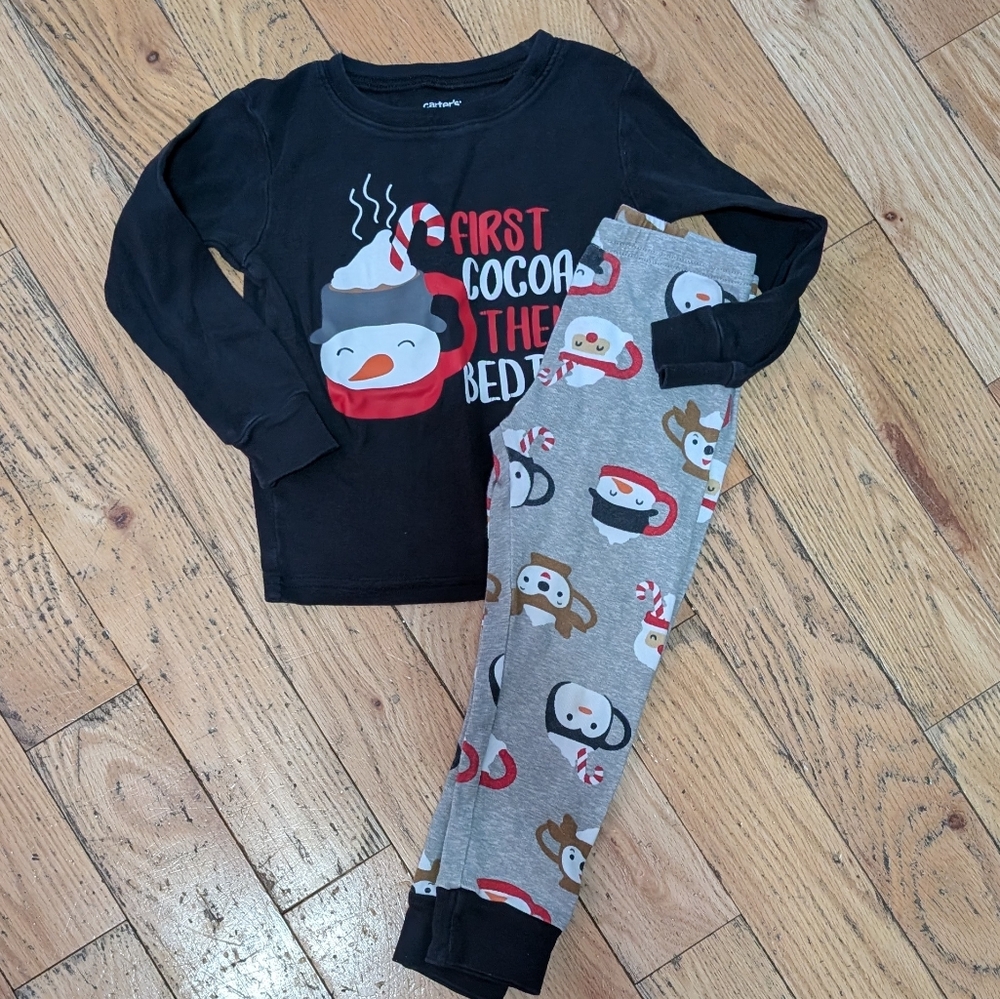 4/$20 GUC Carter's Holiday Pajama Set 24M *P14